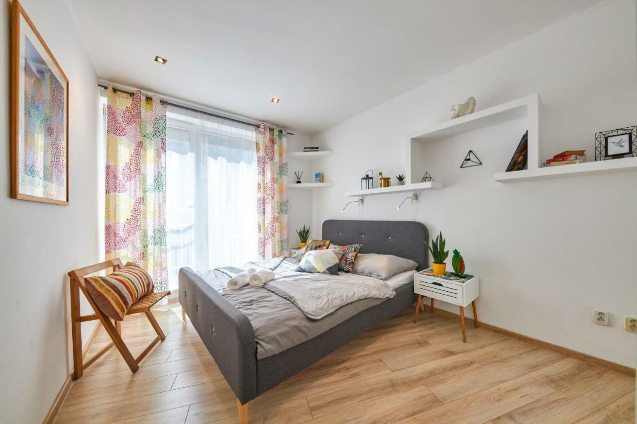 Pineapple Apartment Bratislava Exterior photo